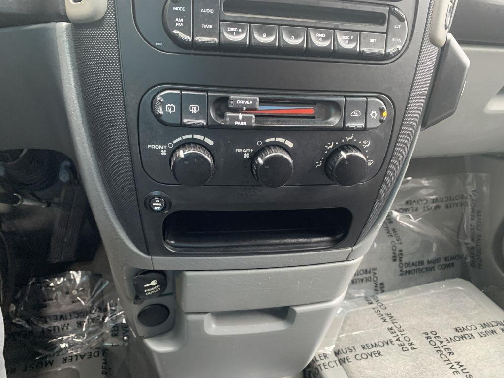 Dodge Grand Caravan SE 2007