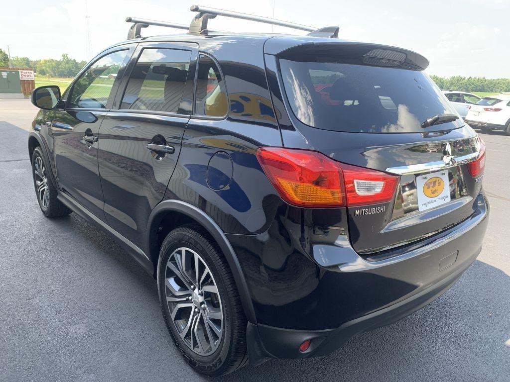 Mitsubishi Outlander Sport 2.0 ES 4WD CVT 2018