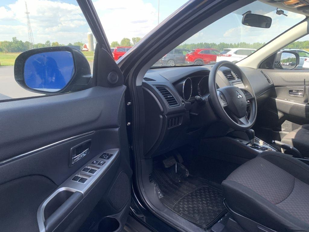 Mitsubishi Outlander Sport 2.0 ES 4WD CVT 2018