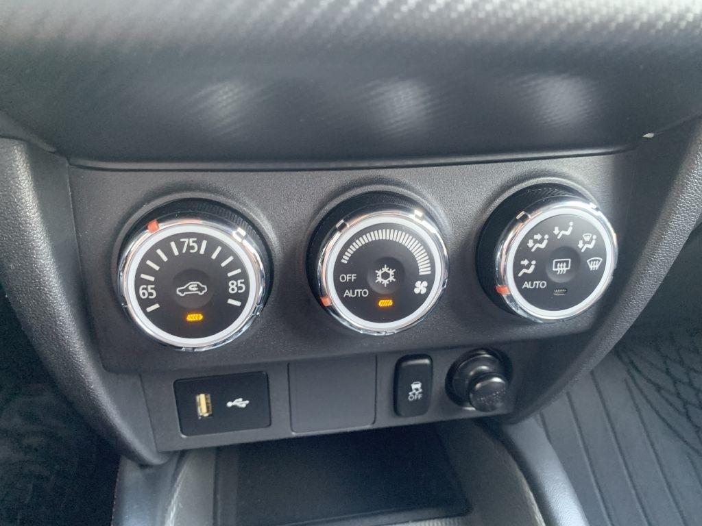 Mitsubishi Outlander Sport 2.0 ES 4WD CVT 2018