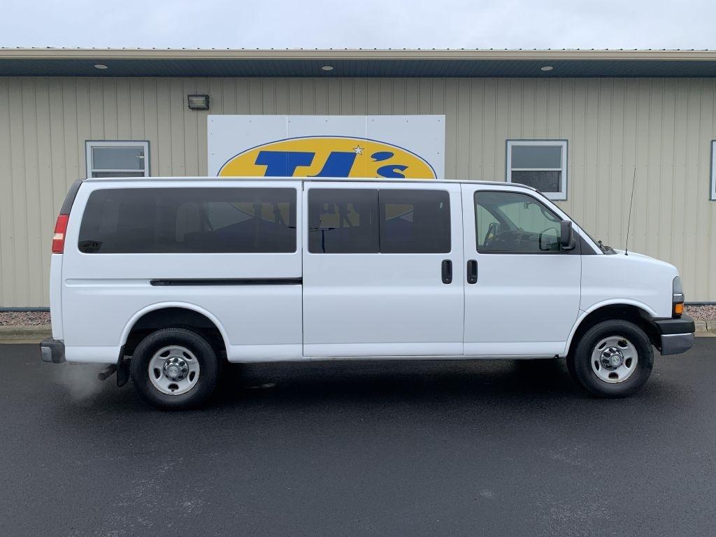 Chevrolet Express LS 3500 Extended 2006