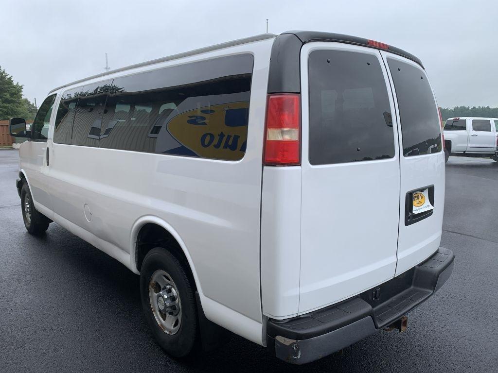 Chevrolet Express LS 3500 Extended 2006