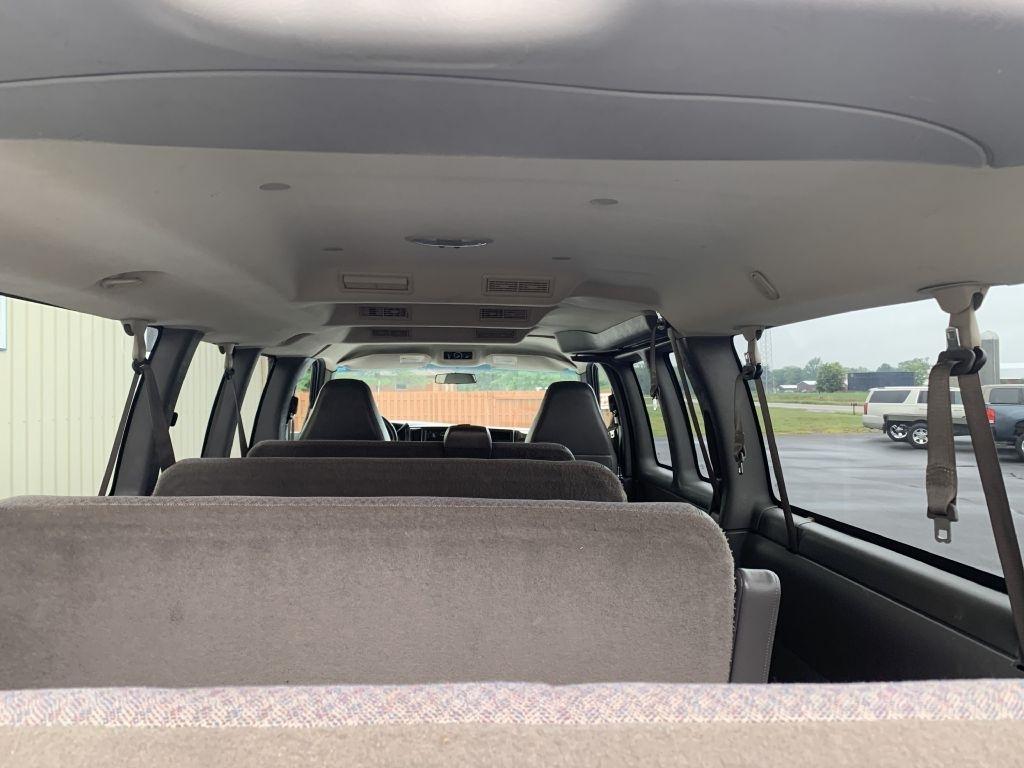Chevrolet Express LS 3500 Extended 2006