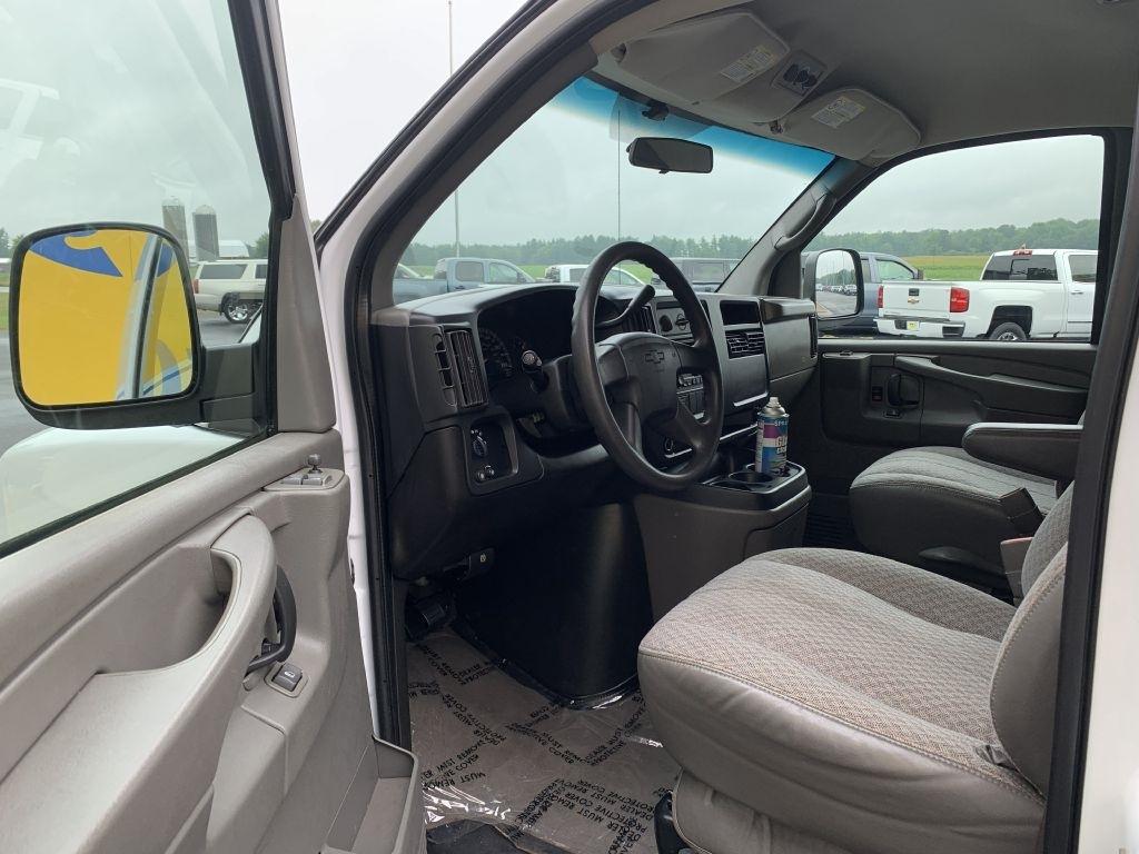 Chevrolet Express LS 3500 Extended 2006