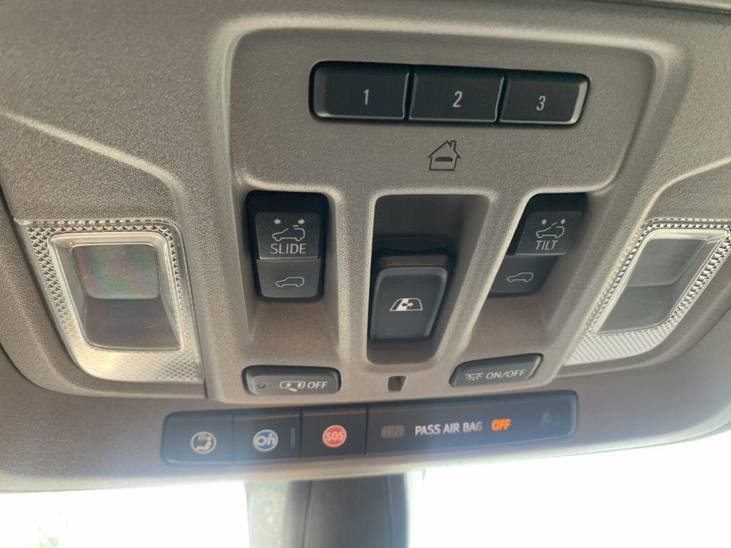 Chevrolet Silverado 1500 RST Crew Cab 4WD 2020