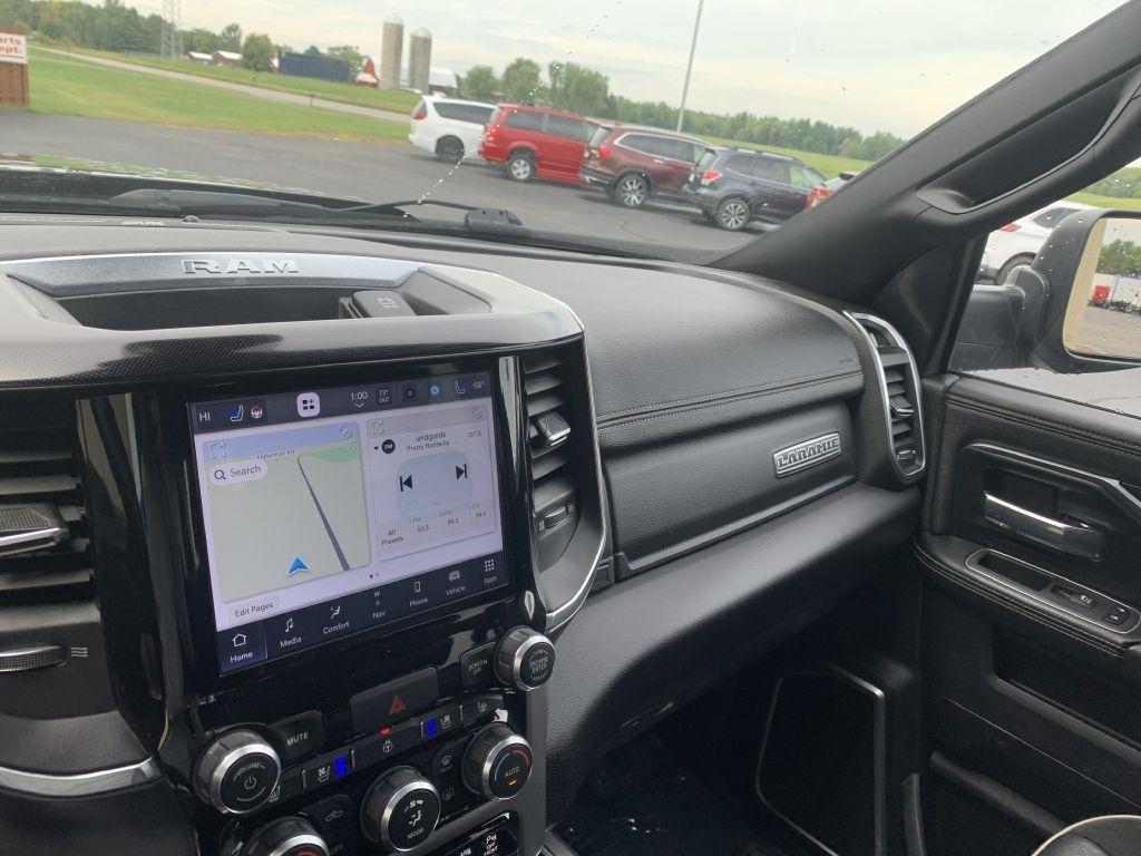 RAM 2500 Laramie Crew Cab SWB 4WD 2022