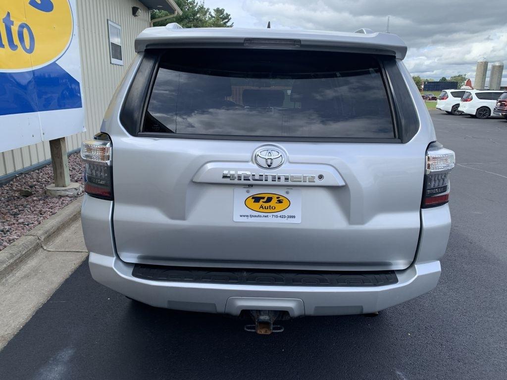 Toyota 4Runner SR5 4WD 2017