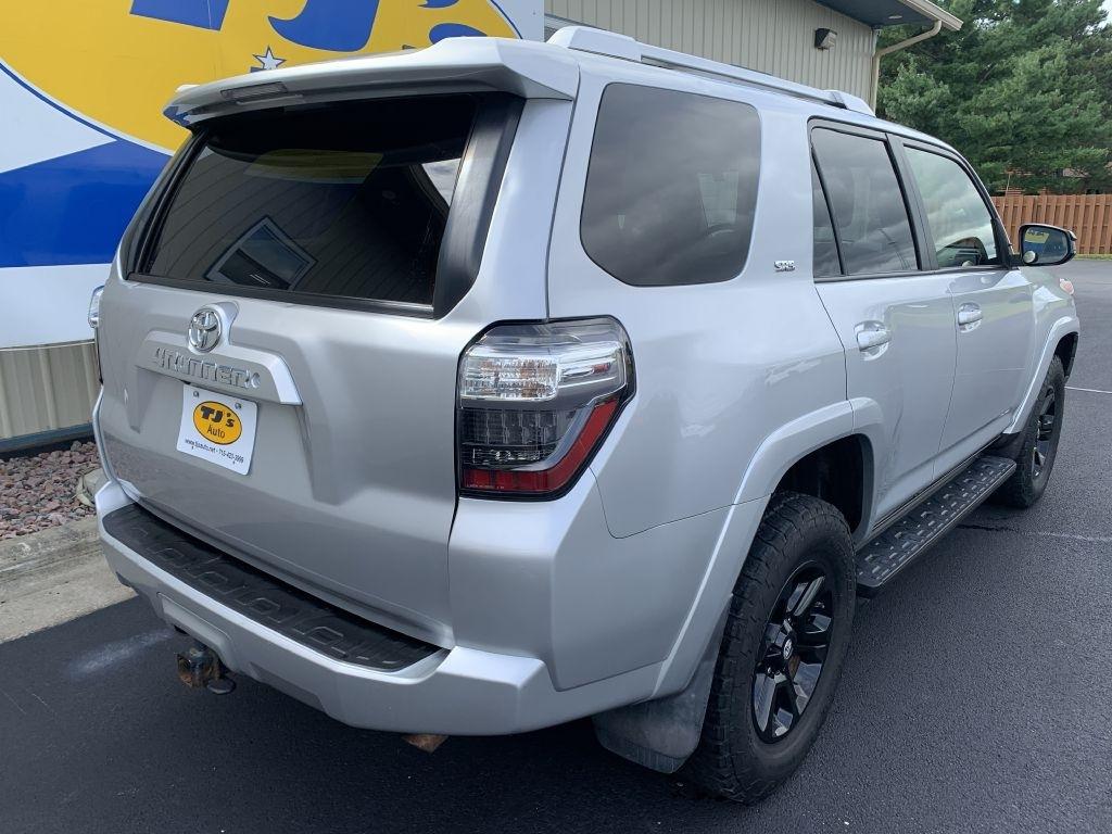 Toyota 4Runner SR5 4WD 2017