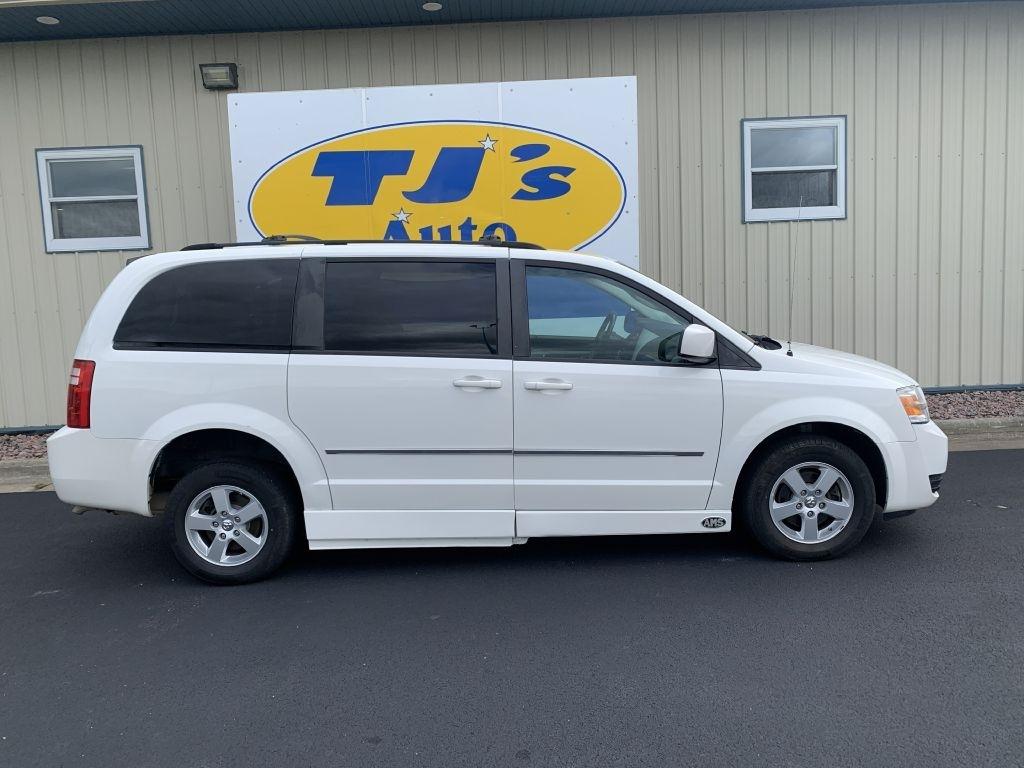 Dodge Grand Caravan SXT 2010