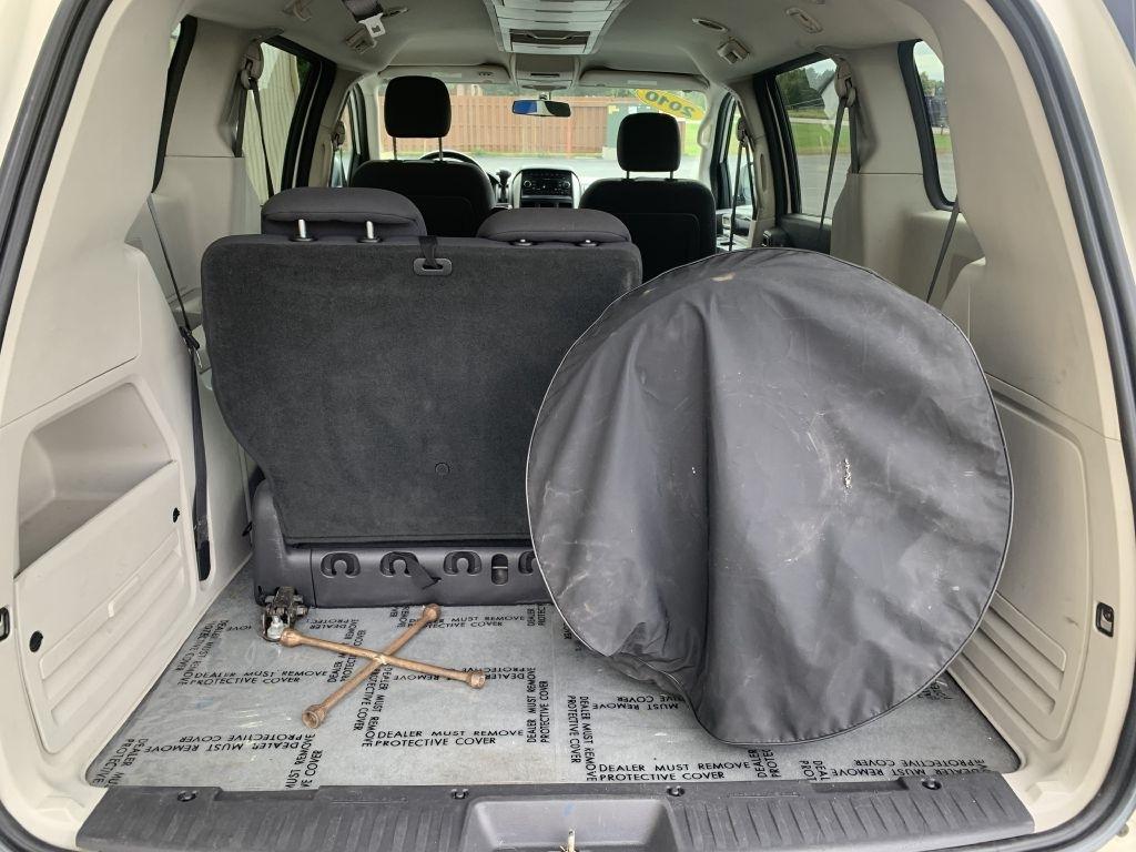 Dodge Grand Caravan SXT 2010