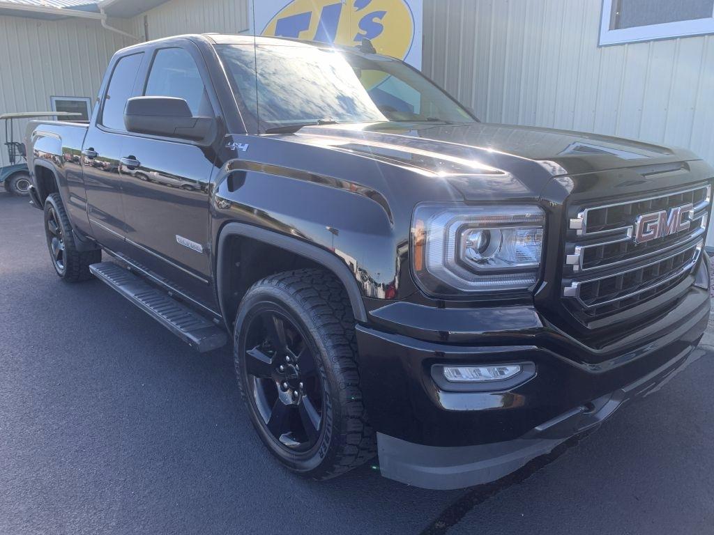 GMC Sierra 1500 Base Double Cab 4WD 2017