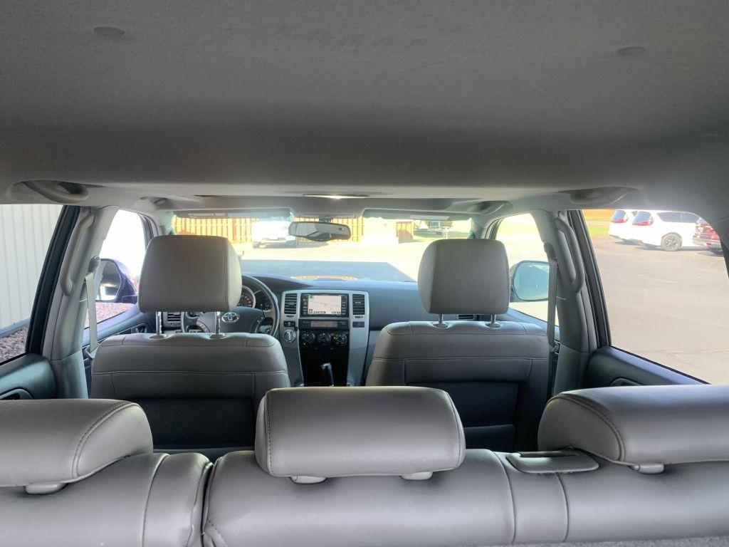 Toyota 4Runner Limited 4WD V8 2006