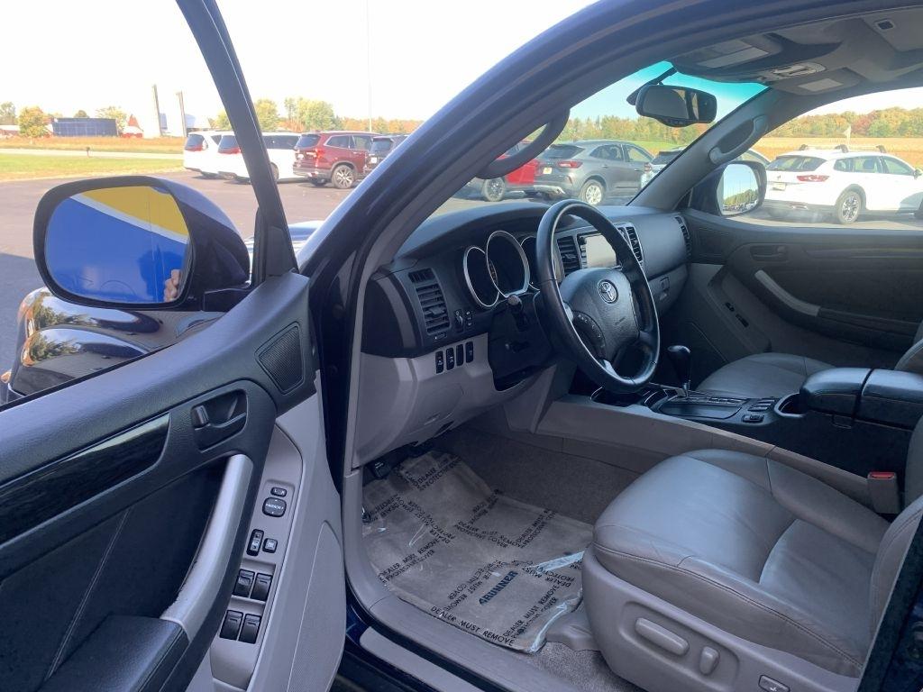 Toyota 4Runner Limited 4WD V8 2006