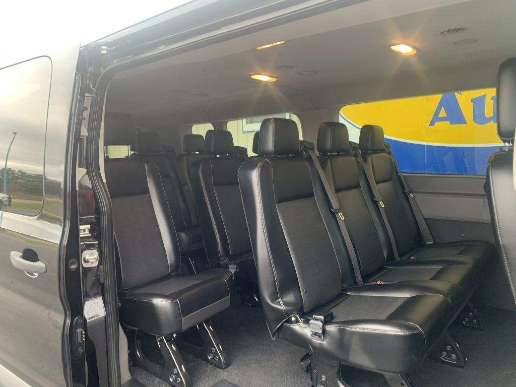 Ford Transit 350 Wagon Low Roof XL w/Sliding Pass. 148-in. WB 2020