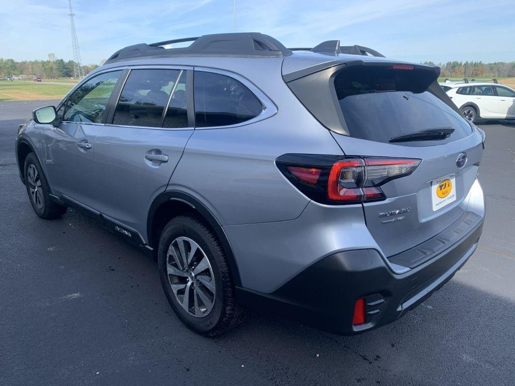 Subaru Outback Premium 2022