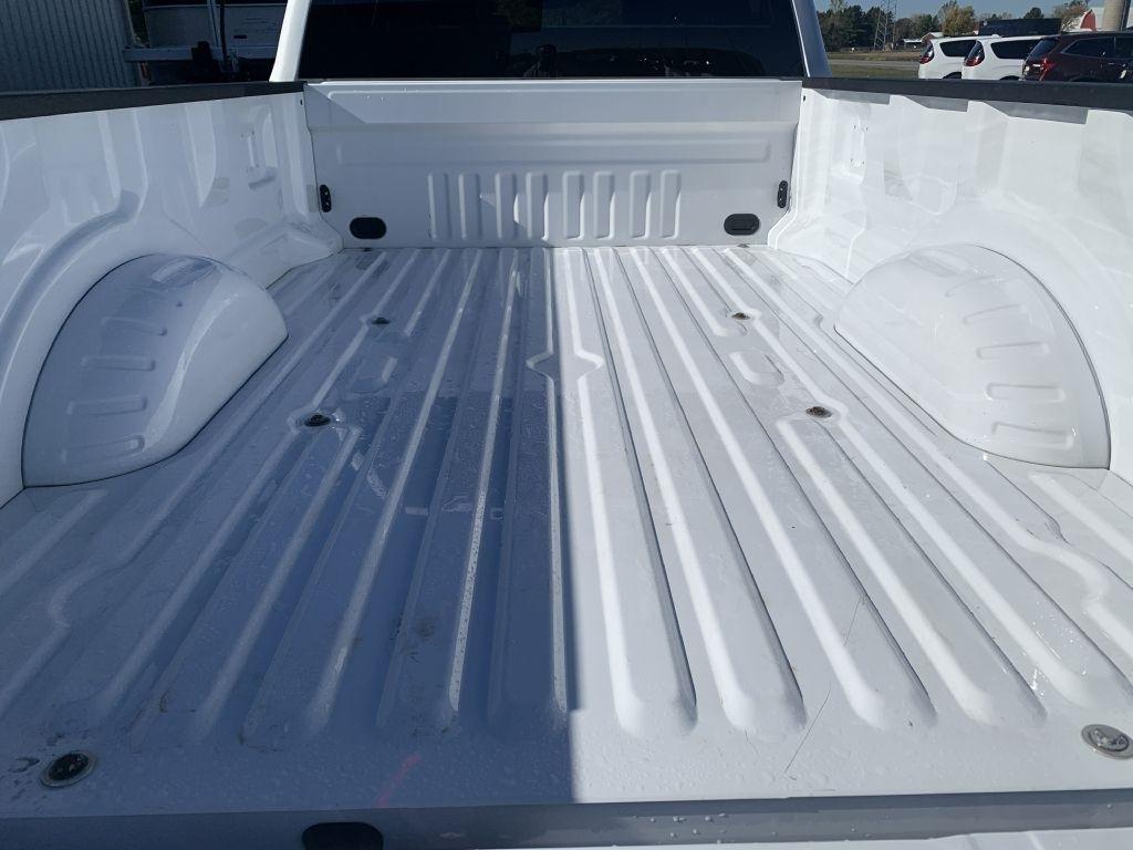 Ford F-250 SD Platinum Crew Cab 4WD 2025