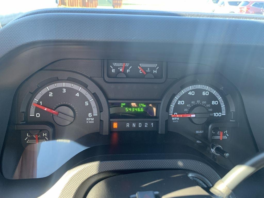 Ford Econoline E-350 XL Super Duty Extended 2011
