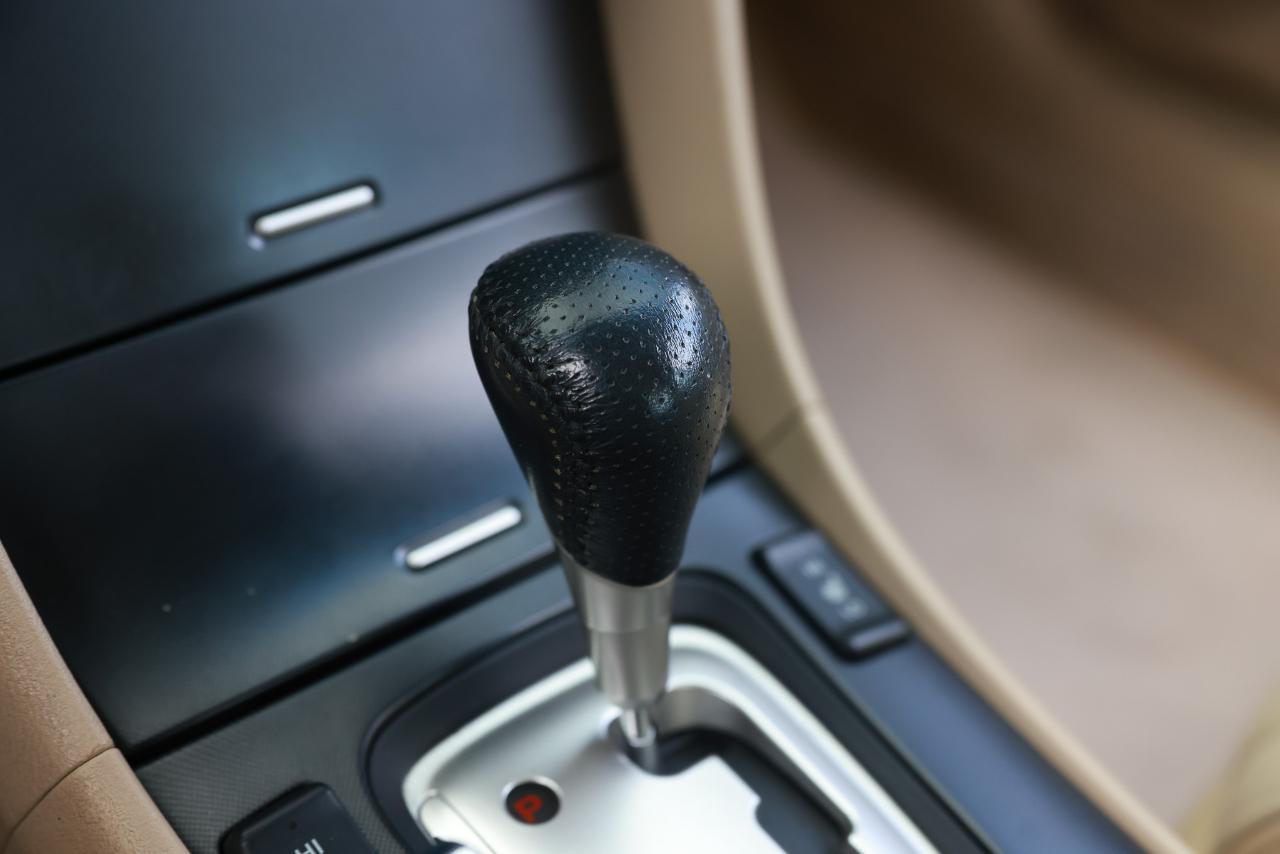 Acura TSX 5-speed AT 2006