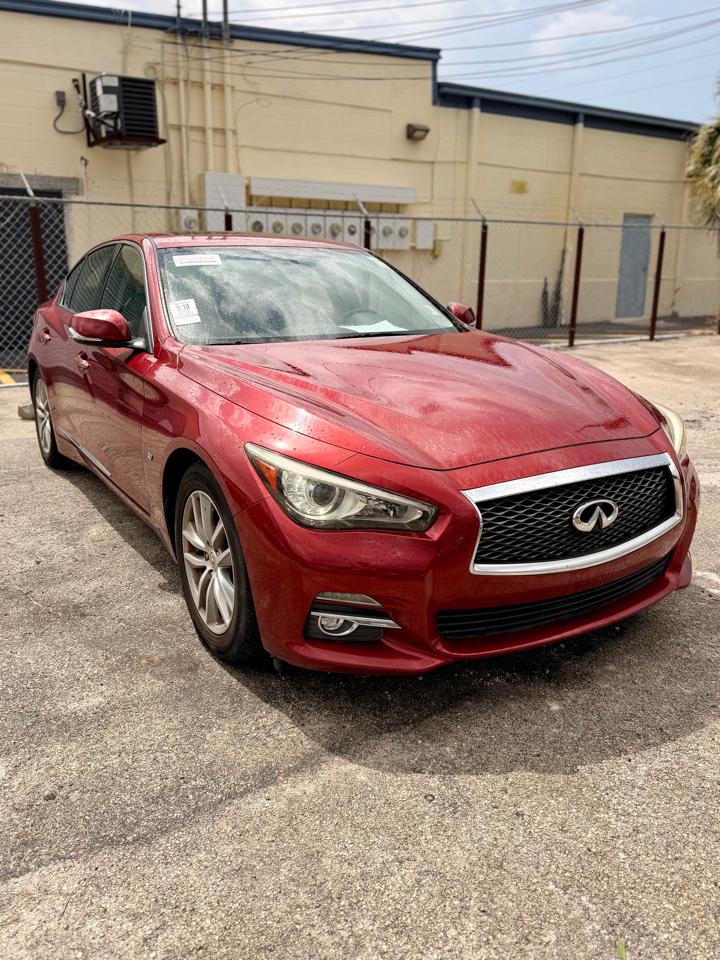 Infiniti Q50 Base 2015