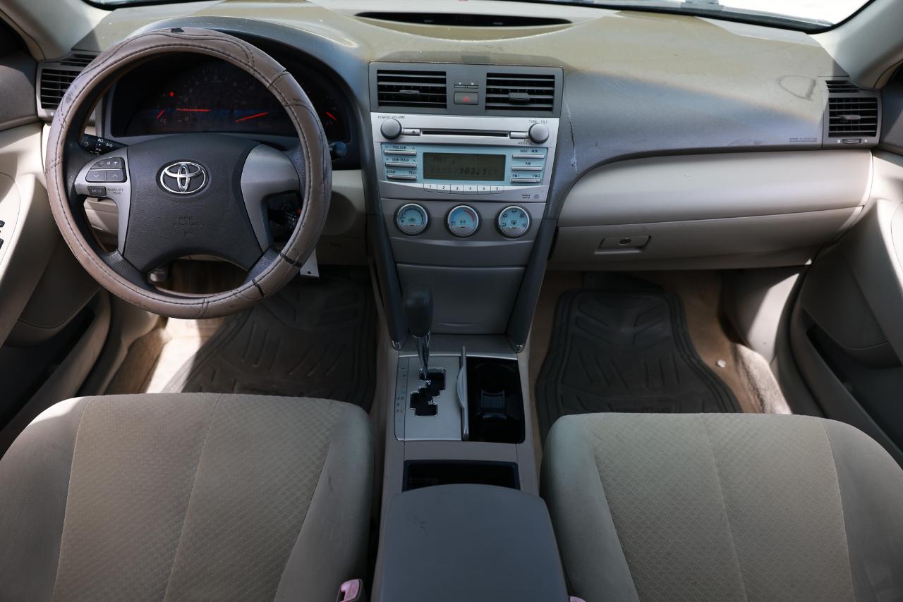 Toyota Camry LE 2007