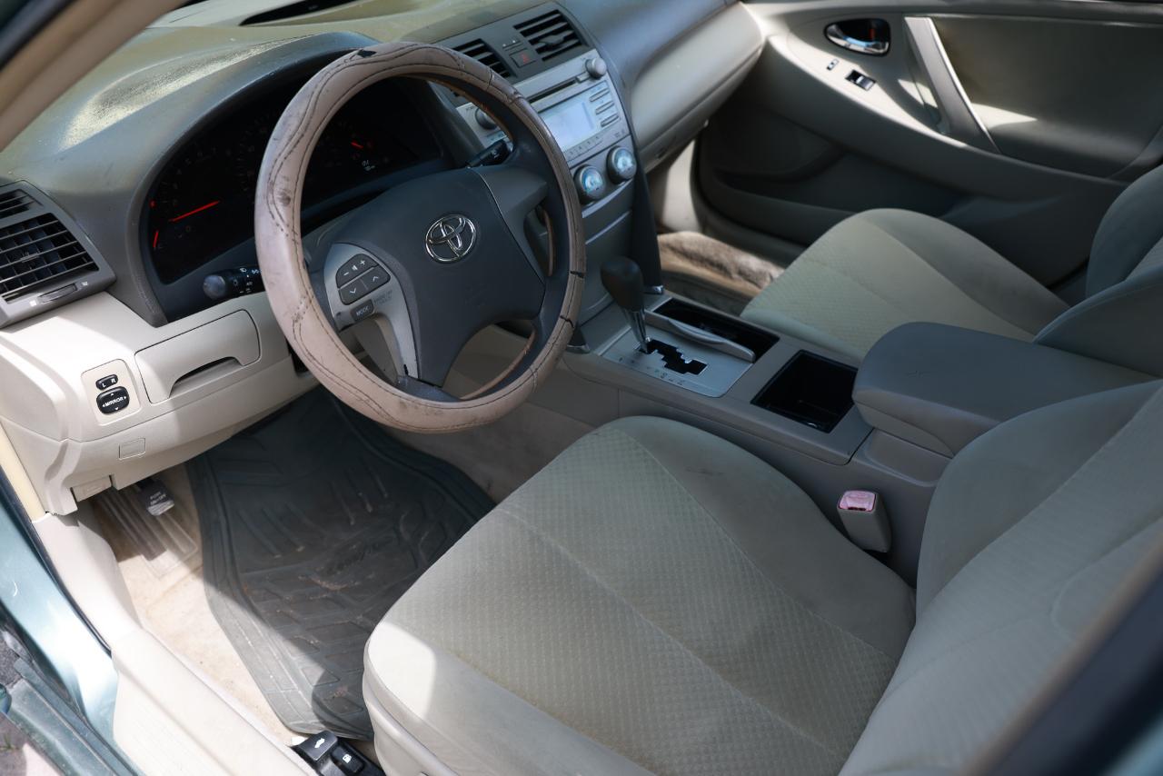 Toyota Camry LE 2007