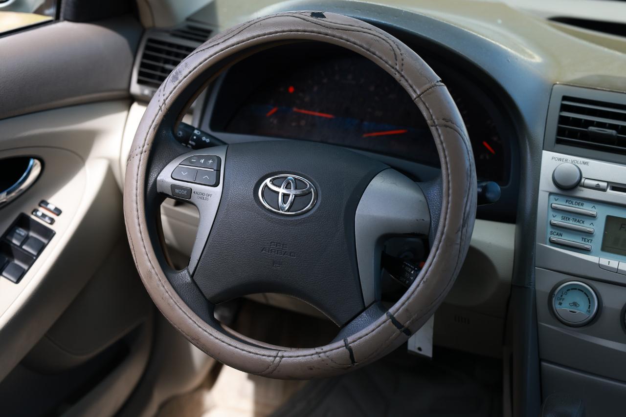 Toyota Camry LE 2007