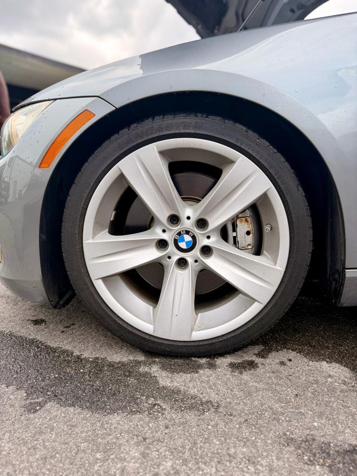 BMW 3-Series 335i Coupe 2007