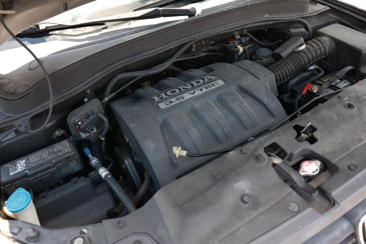 Honda Pilot EX w/ Leather 2005