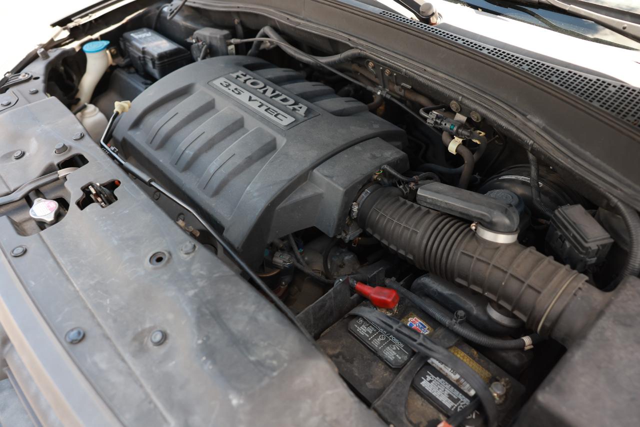 Honda Pilot EX w/ Leather 2005