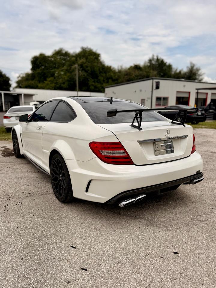 Mercedes-Benz C-Class C63 AMG Coupe 2012