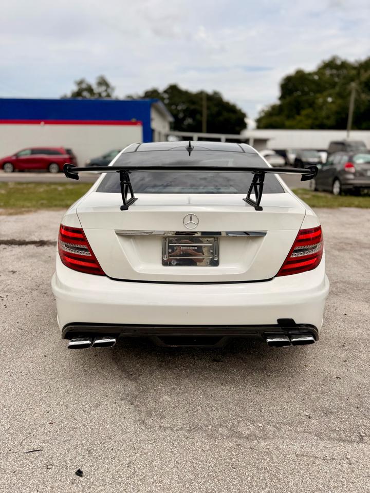 Mercedes-Benz C-Class C63 AMG Coupe 2012