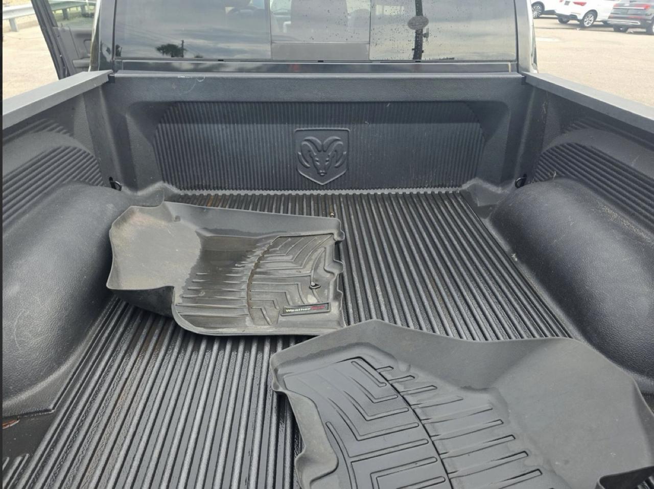 RAM 1500 ST Crew Cab 2WD 2010