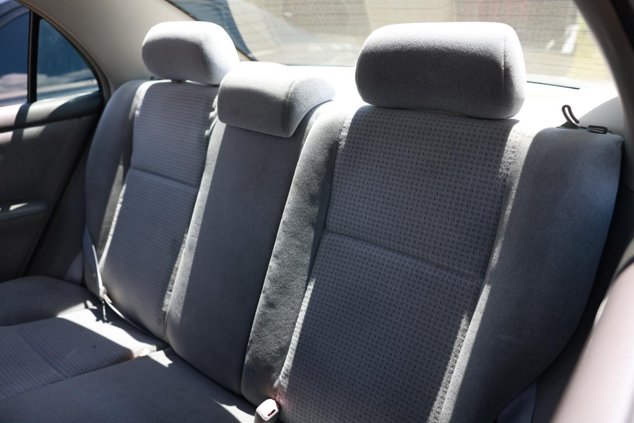 Toyota Corolla CE 2006
