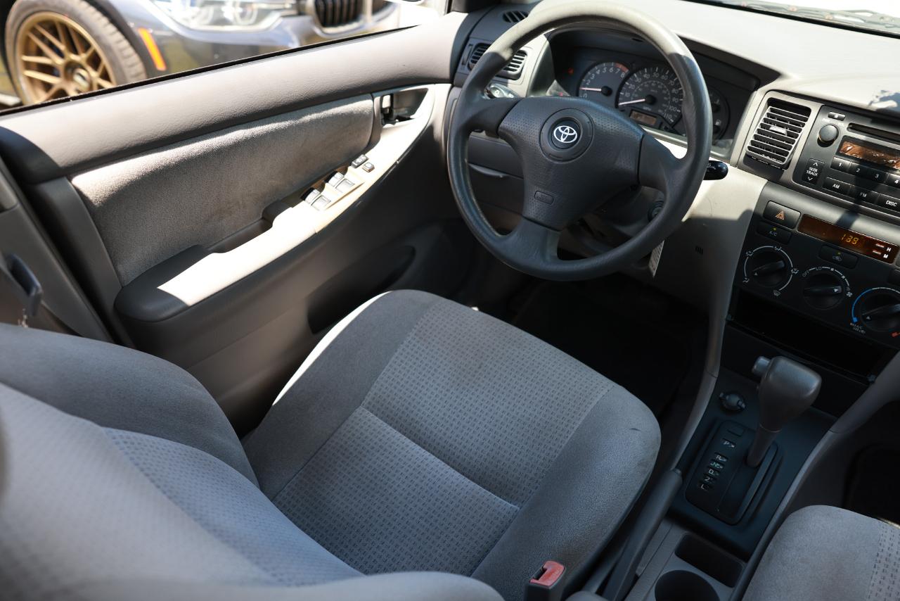 Toyota Corolla CE 2006