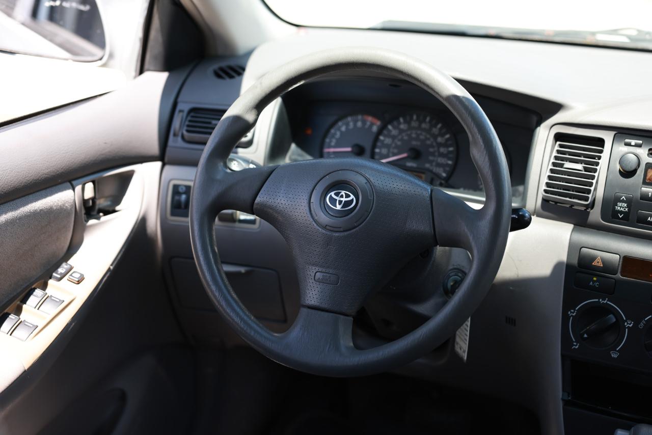 Toyota Corolla CE 2006