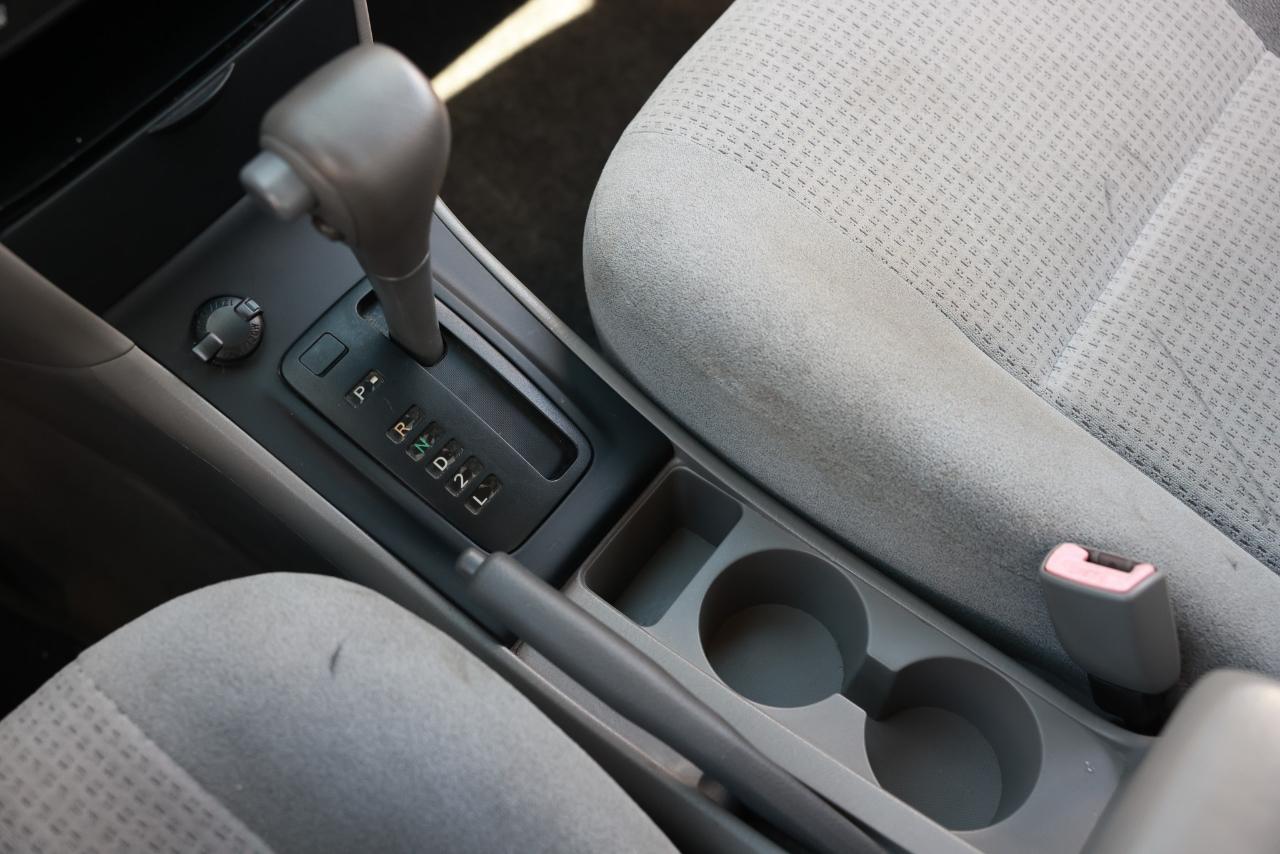 Toyota Corolla CE 2006