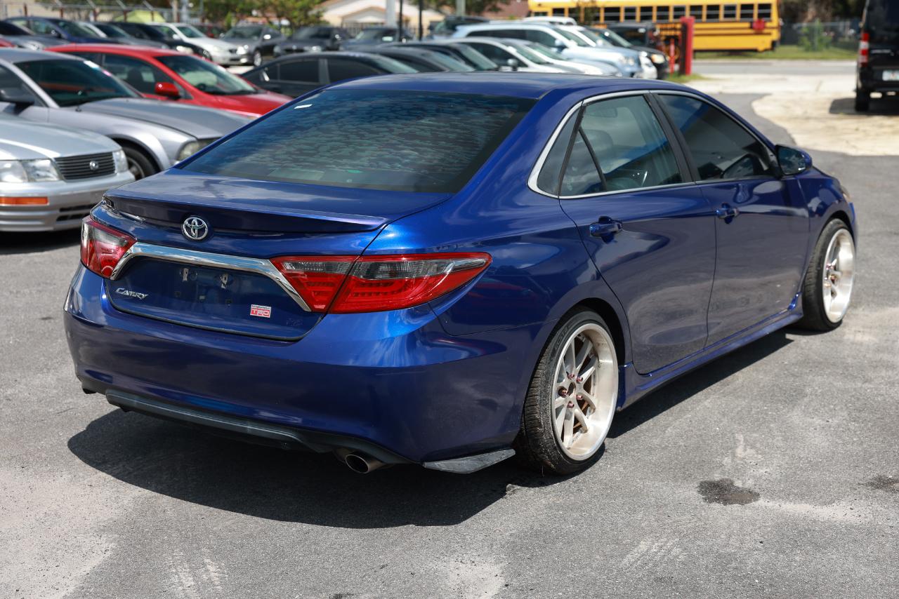 Toyota Camry LE 2015