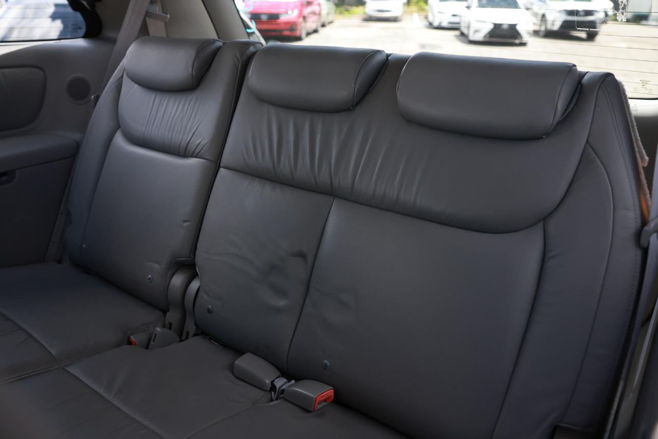 Toyota Sienna XLE 2006