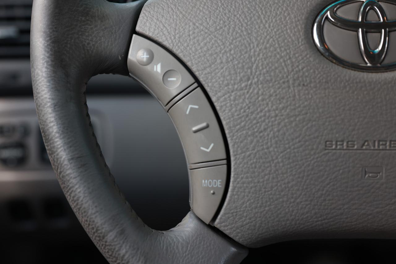 Toyota Sienna XLE 2006