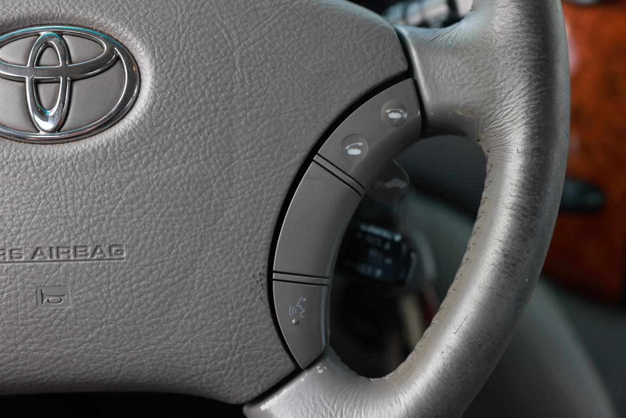 Toyota Sienna XLE 2006