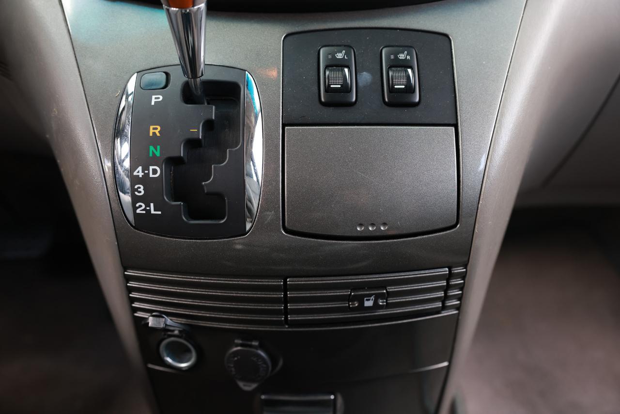 Toyota Sienna XLE 2006