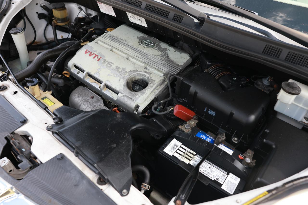 Toyota Sienna XLE 2006