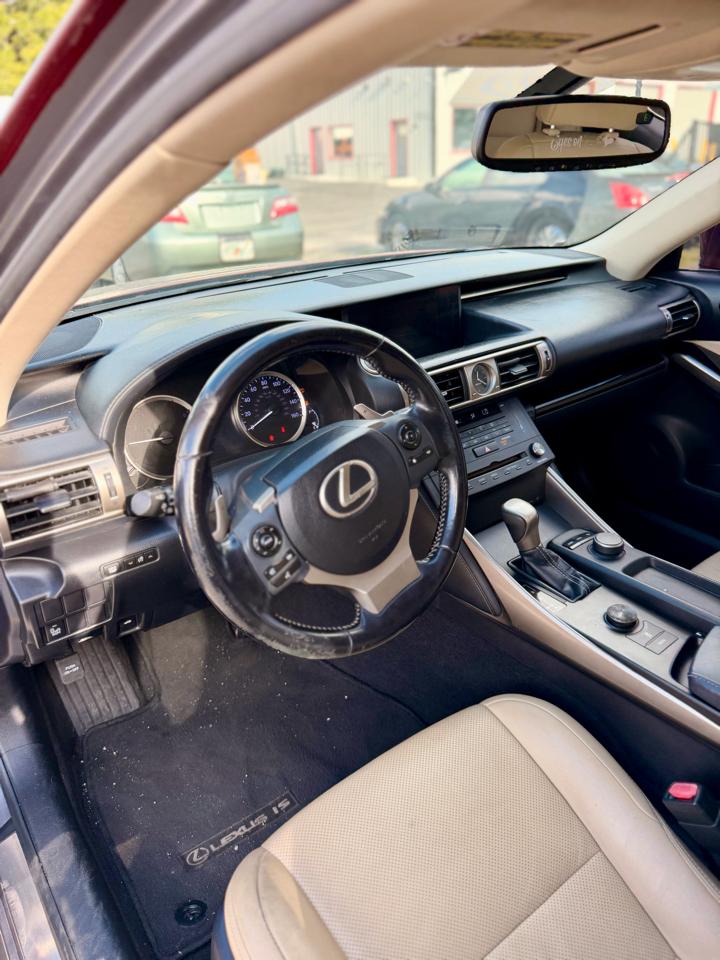 Lexus IS 250 RWD 2015