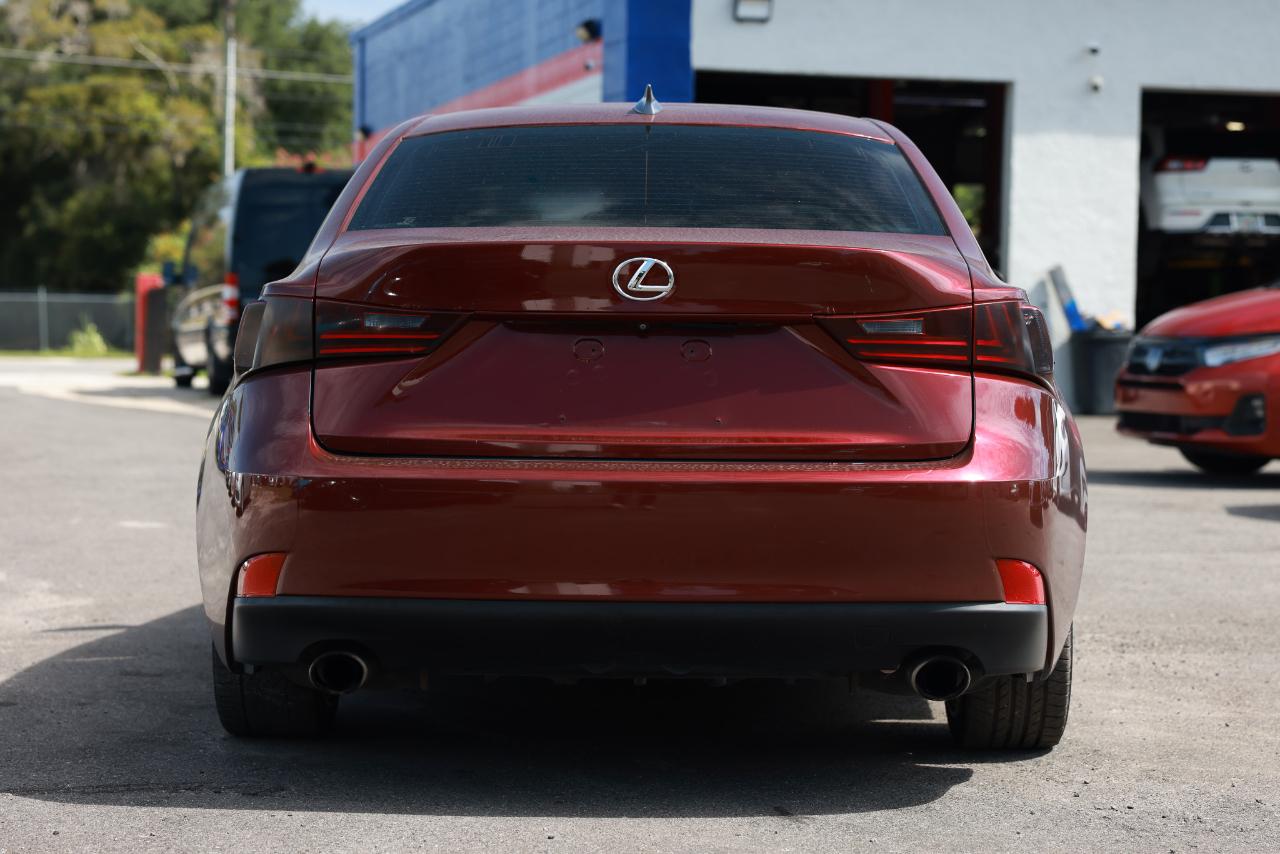 Lexus IS 250 RWD 2015
