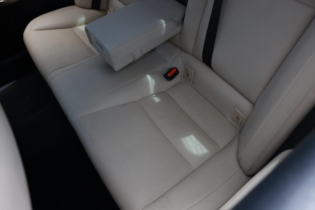 Lexus IS 250 RWD 2015