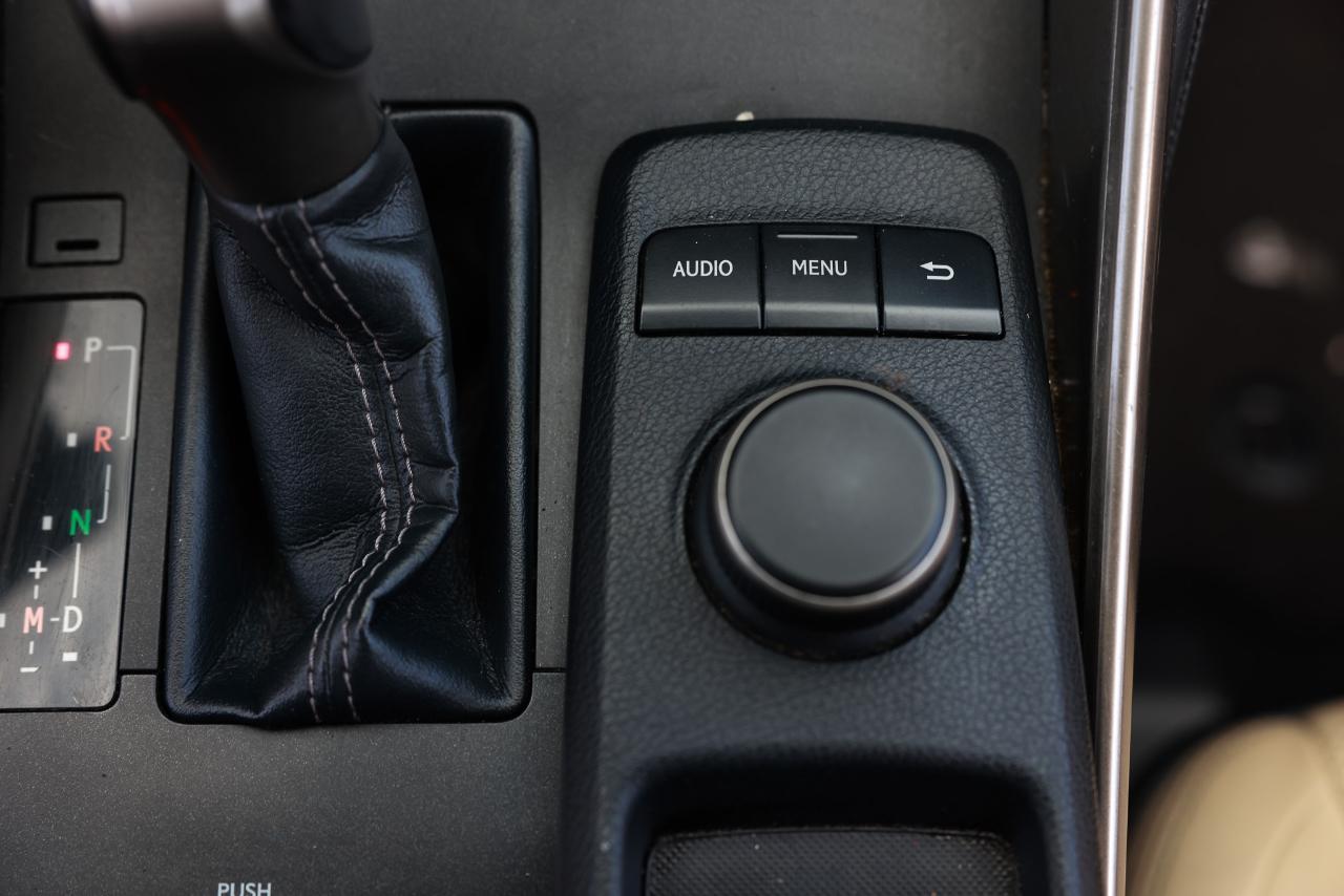 Lexus IS 250 RWD 2015