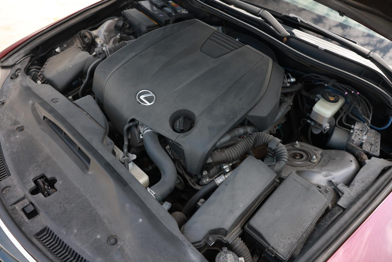 Lexus IS 250 RWD 2015