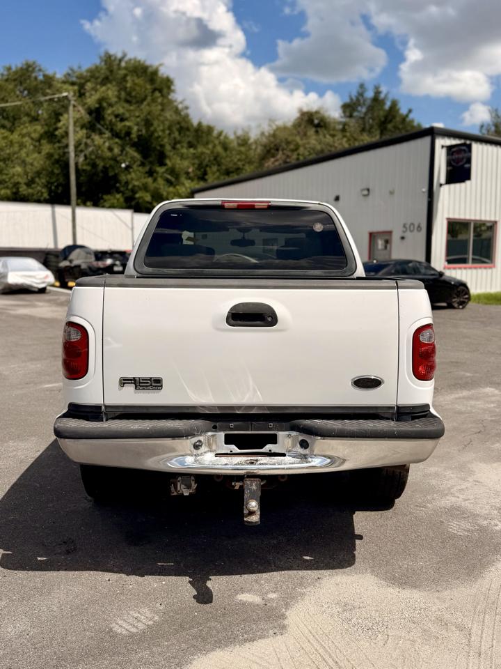 Ford F-150 XLT SuperCrew 4WD 2003