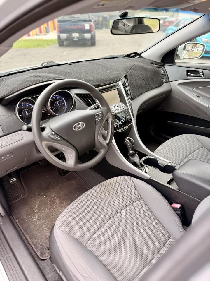 Hyundai Sonata GLS Auto 2011