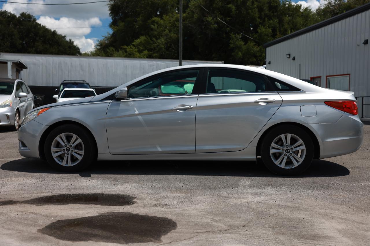 Hyundai Sonata GLS Auto 2011